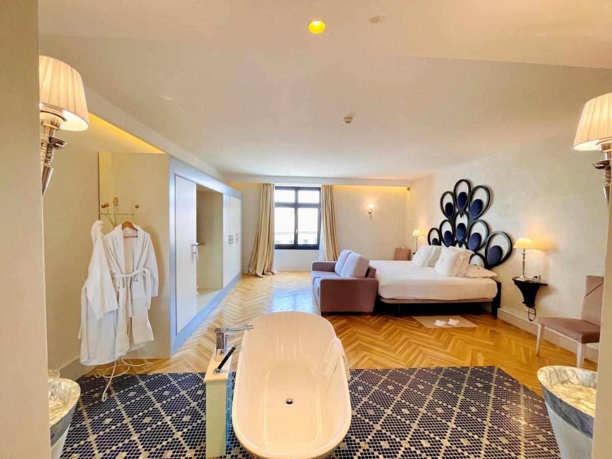 Hotel Palacio De Ubeda 5 G.L Exteriör bild Suite at the Hotel du Vin, Cheltenham